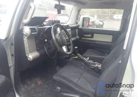 2007 Toyota Fj Cruiser from USA, damaged, VIN JTEBU11F370056509